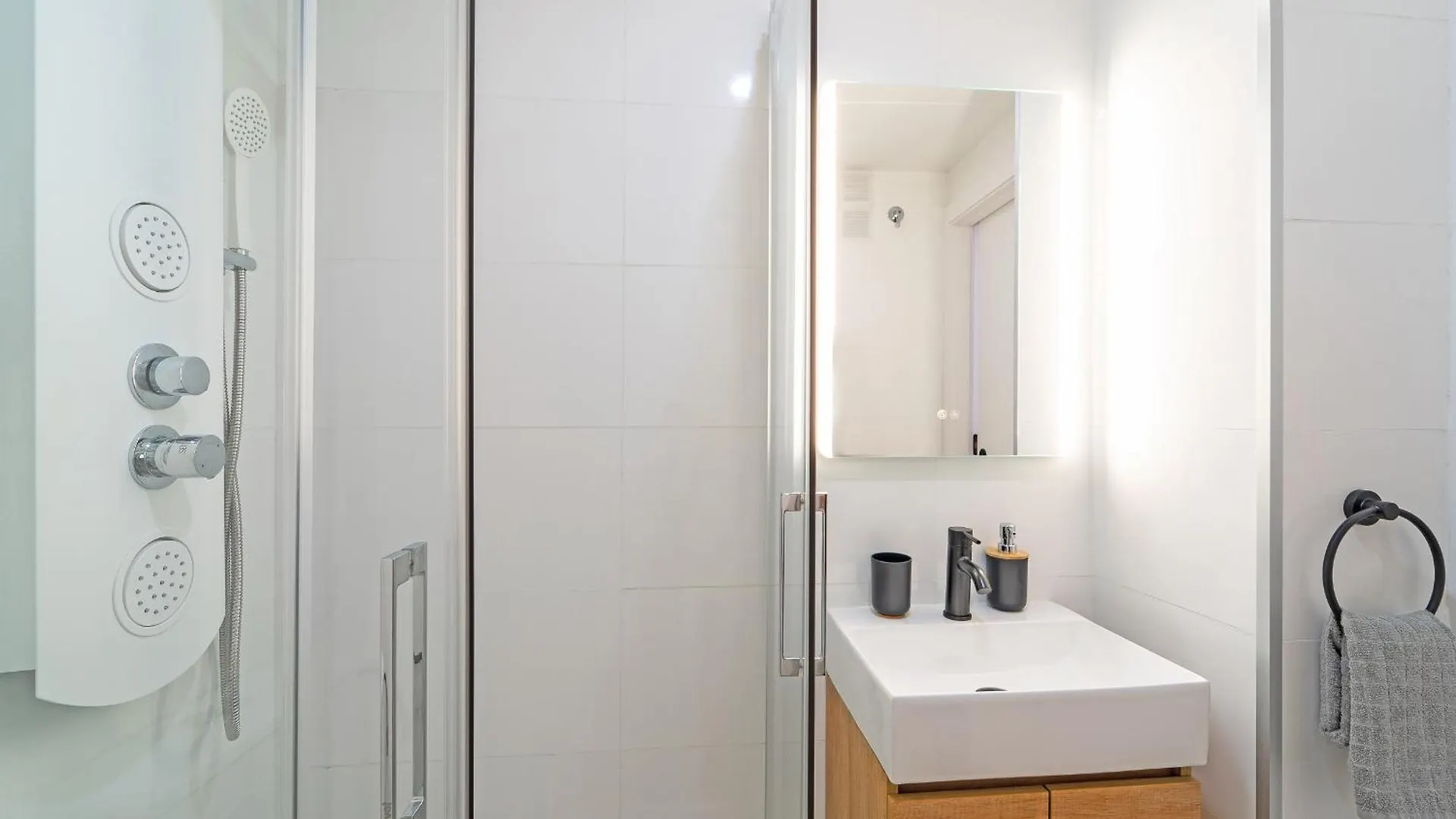 Apartment Welcs Estudio 157 Emp Cerca Del Mar Empuriabrava Spain