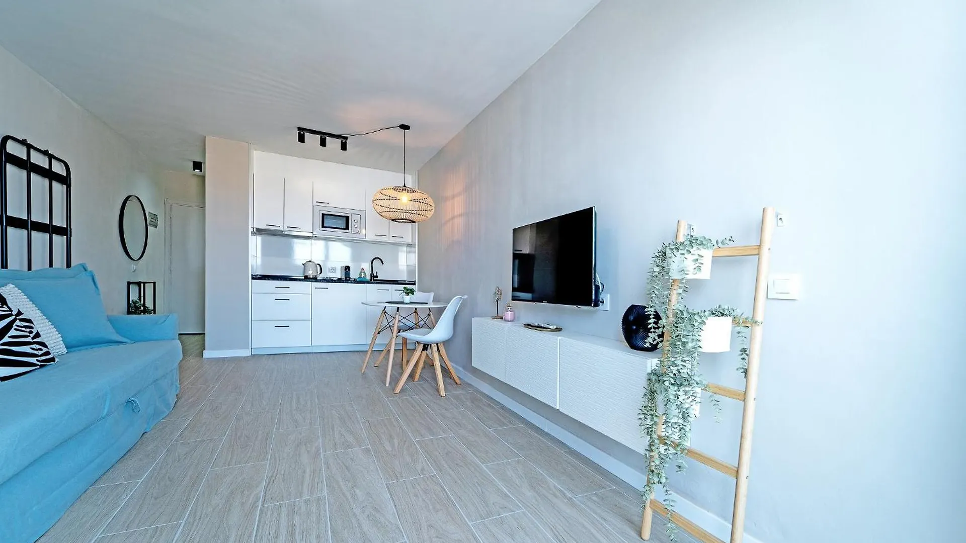 Welcs Estudio 157 Emp Cerca Del Mar Empuriabrava Spain