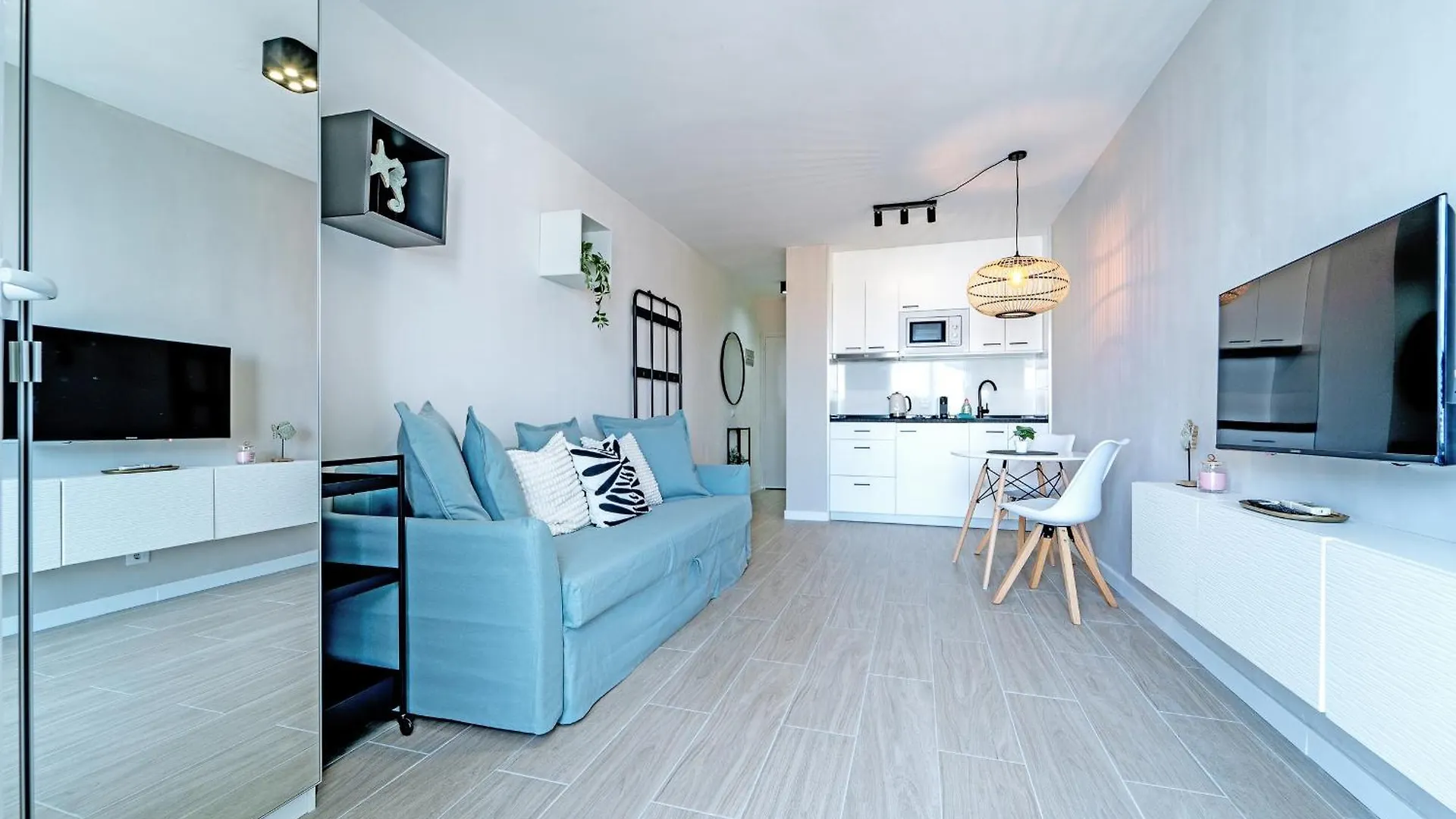 Welcs Estudio 157 Emp Cerca Del Mar Empuriabrava 0*,  Hiszpania