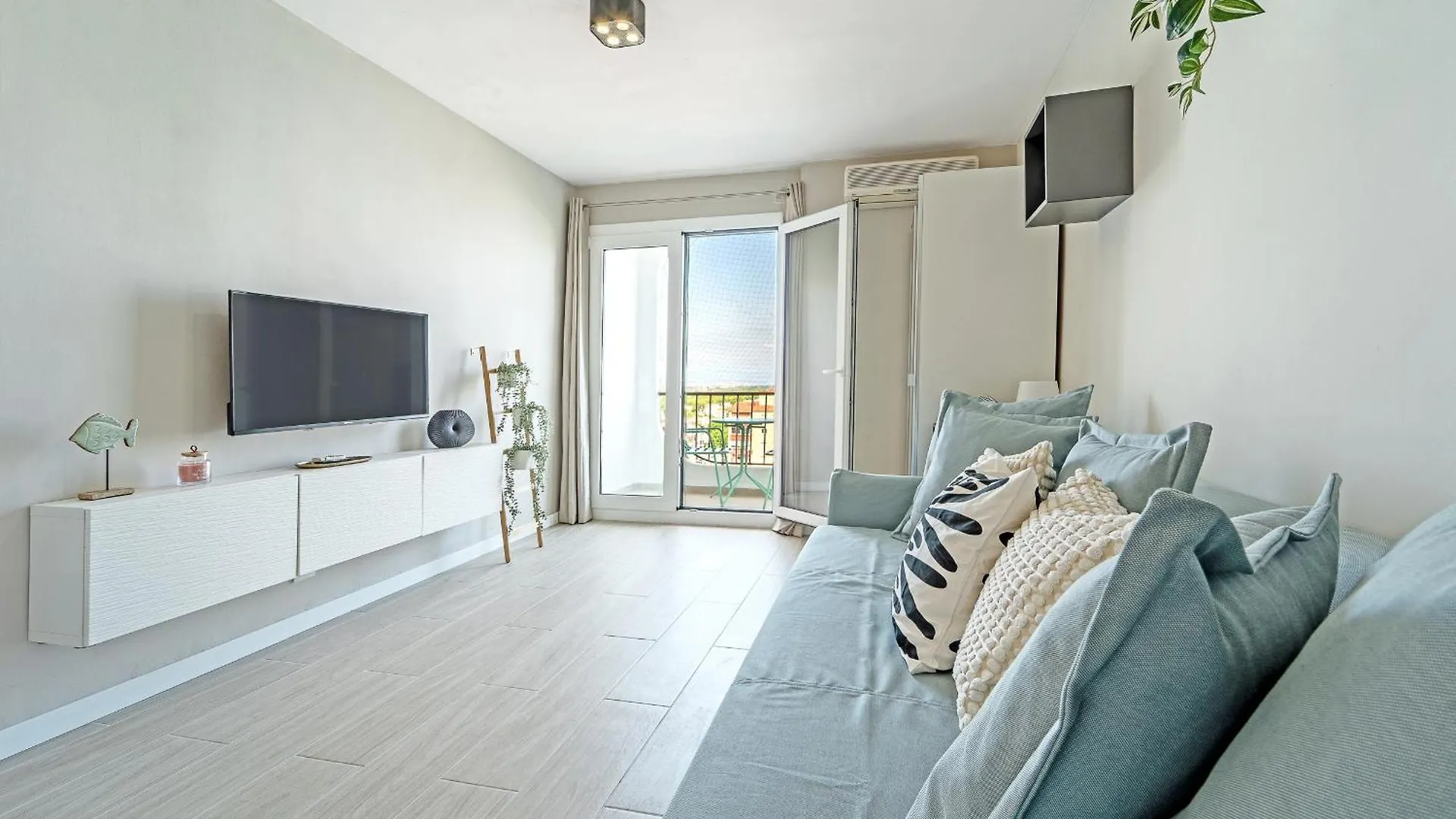 Apartment Welcs Estudio 157 Emp Cerca Del Mar Empuriabrava